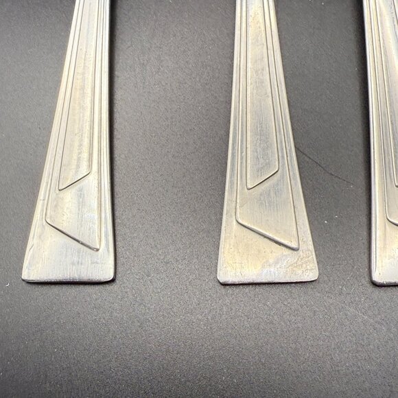 11 Oneida Ledges Pattern Stainless Steel Salad Forks  Vintage Flatware USA Made - Picture 3 of 5